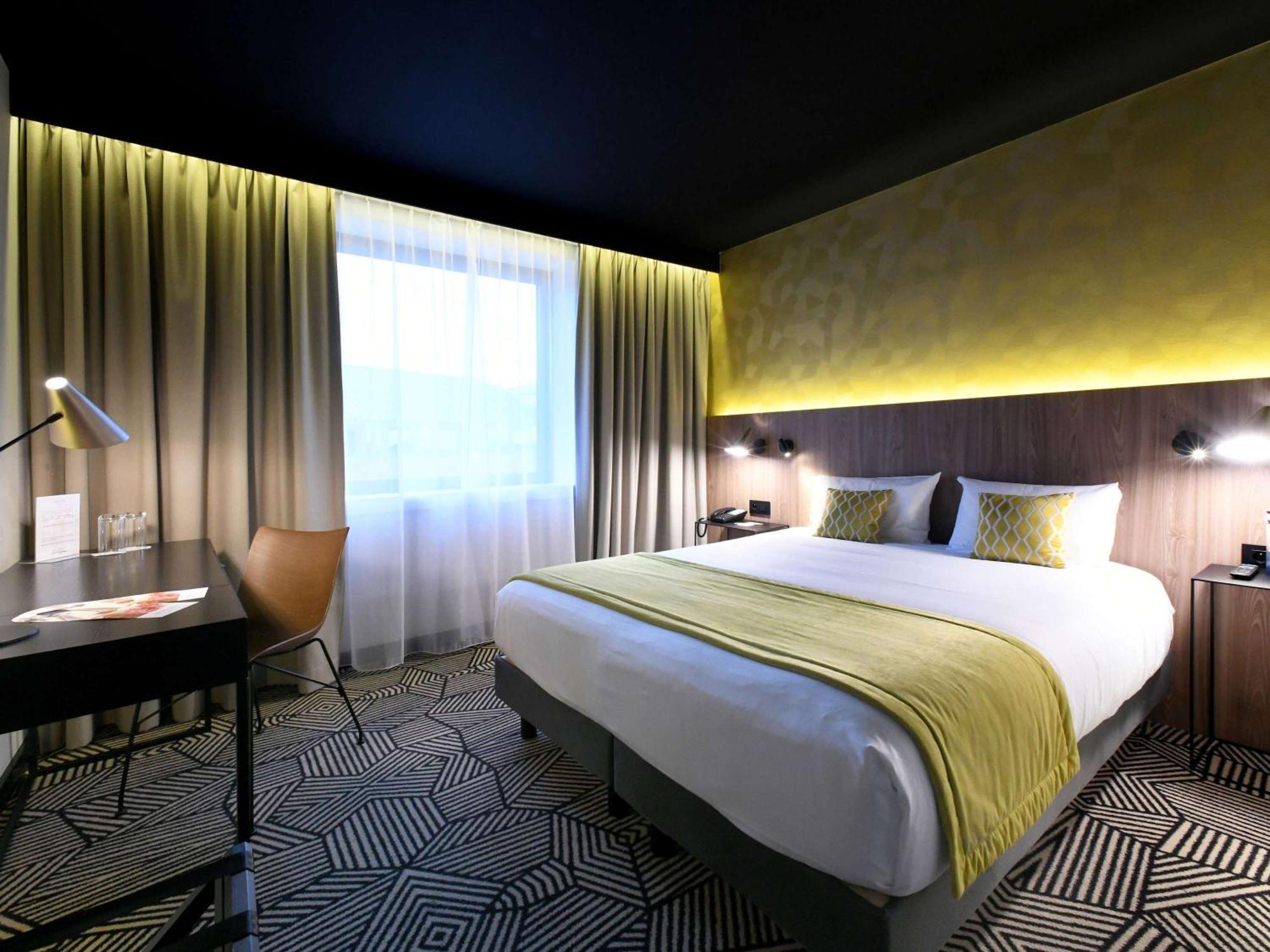 Mercure Arras Centre Gare Exterior foto